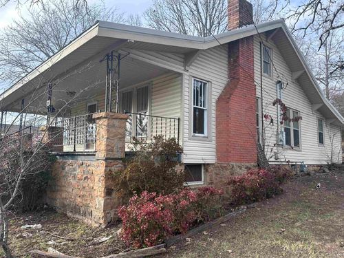 706 W Main St, Heber Springs, AR, 72543-2923 | Card Image