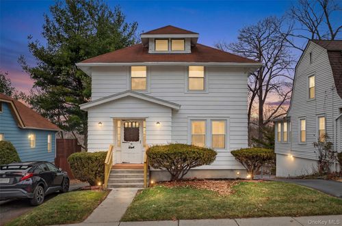 29 Lafayette Ave, Middletown, NY, 10940-4115 | Card Image
