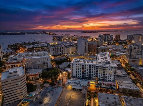 806-111 S Pineapple Ave, SARASOTA, FL, 34236-5772 | Card Image