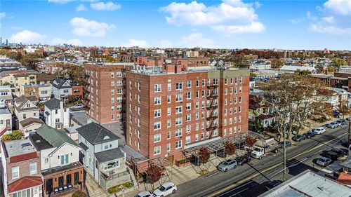 3f-735 Avenue W, Brooklyn, NY, 11223-5529 | Card Image