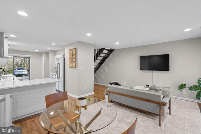 2273 Coppersmith Sq, Townhouse with 3 bedrooms, 3 bathrooms and null parking in RESTON VA | Image 15