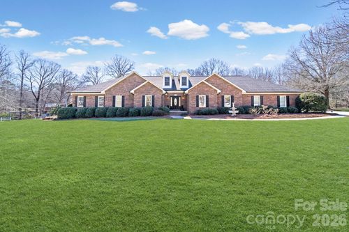 6604 Lowesville Ln, Stanley, NC, 28164-7776 | Card Image