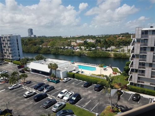 805-3475 N Country Club Dr, Aventura, FL, 33180-1728 | Card Image