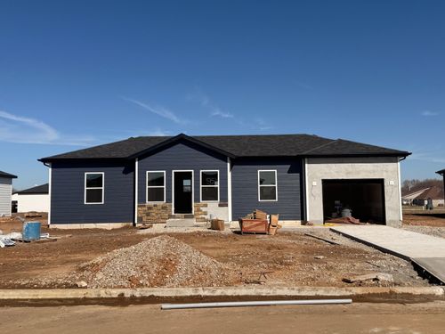 146 Maverick Dr, Mount Vernon, MO, 65712-4207 | Card Image