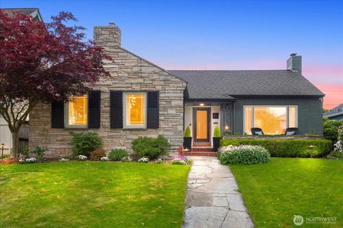 1407 Rucker Ave, Everett, WA, 98201-1615 | Card Image