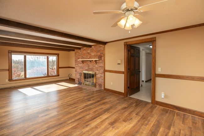 31-web-or-mls-31-Family Room.jpg | Image 31