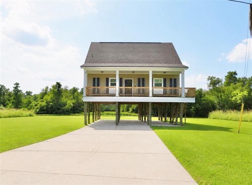 101 Tahiti Trl, Vacherie, LA, 70090-3423 | Card Image
