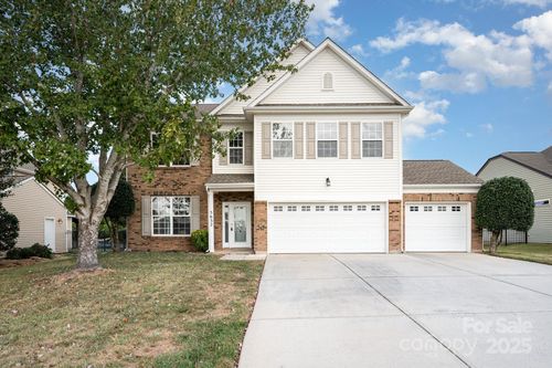 5632 Verrazano Dr, Waxhaw, NC, 28173-9840 | Card Image