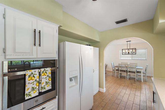 0 - 367 W Riverside Dr, House other with 3 bedrooms, 2 bathrooms and null parking in Tequesta FL | Image 38