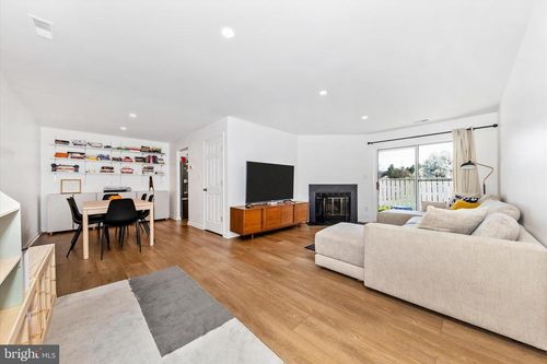 231-11430 Locustdale Ter, GERMANTOWN, MD, 20876-5539 | Card Image