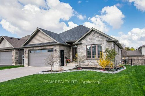49 Halliday Dr, Tavistock, ON, N0B2R0 | Card Image