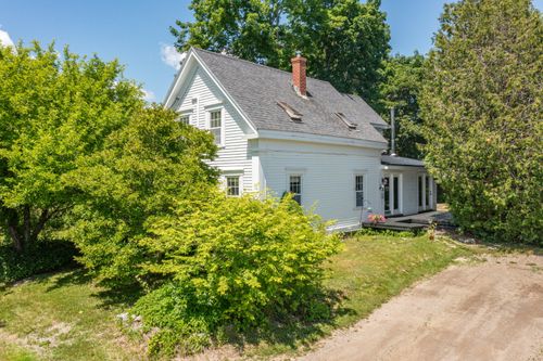 26 Kaler St, Winterport, ME, 04496-3248 | Card Image