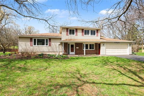 135 Crandon Way, Rochester, NY, 14618-4429 | Card Image