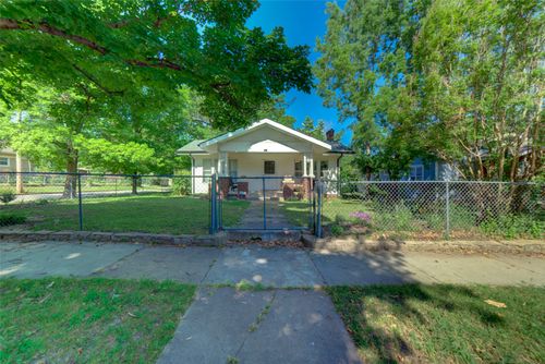 368 S Zunis Ave, Tulsa, OK, 74104-2214 | Card Image