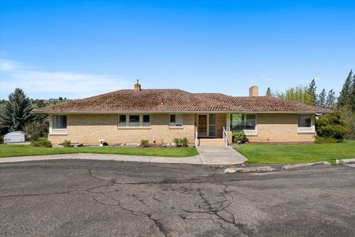 608 S G St, Colfax, WA, 99111 | Card Image