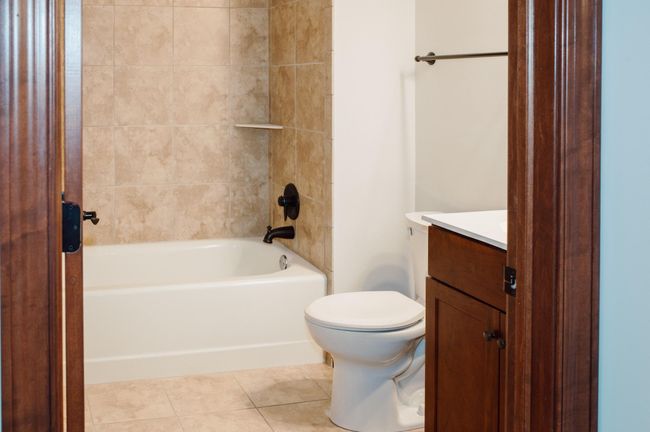 Full bath | Image 15