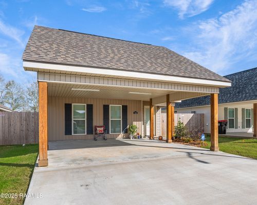 234 Camerons Cove Dr, Carencro, LA, 70520-6501 | Card Image