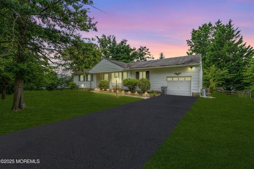 37 Pease Rd, Manalapan, NJ, 07726-3145 | Card Image