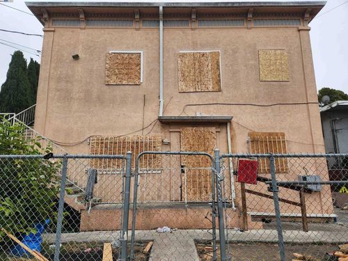 1226 73rd Ave, Oakland, CA, 94621-2921 | Card Image