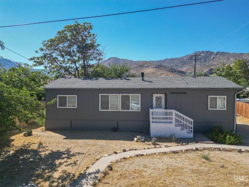 17100 Laurie Ln, Onyx, CA, 93255-8039 | Card Image