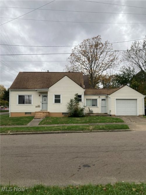 2354 21st St Sw, Akron, OH, 44314-1921 | Card Image