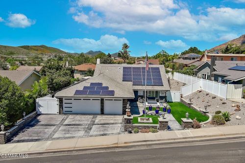 371 Havenside Ave, Newbury Park, CA, 91320-4824 | Card Image