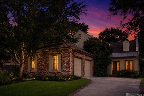 3137 Rue D Orleans, Baton Rouge, LA, 70810-0382 | Card Image