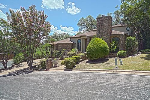 6501 Cascada Dr, Austin, TX, 78750-8154 | Card Image
