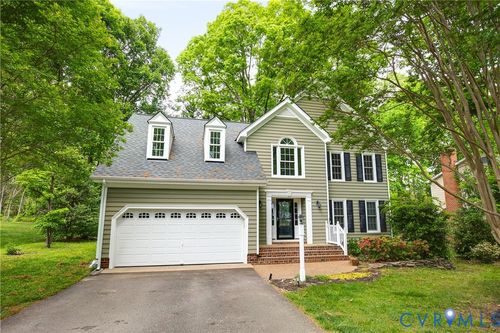 4600 Foxwood Rd, Chester, VA, 23831-8012 | Card Image