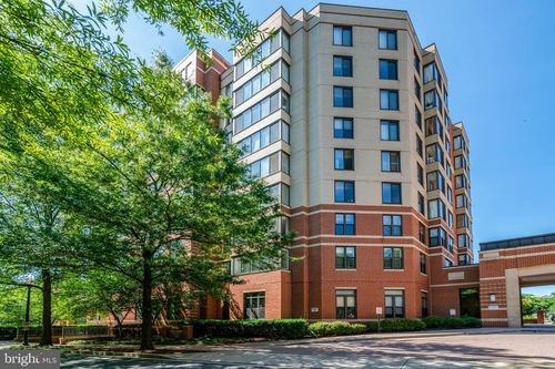 308-2220 Fairfax Dr, ARLINGTON, VA, 22201-6629 | Card Image