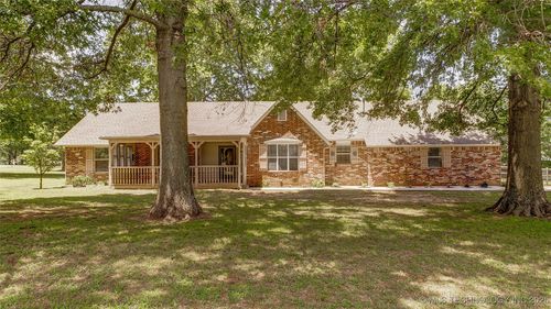 9218 N 178th East Ave, Owasso, OK, 74055-8000 | Card Image