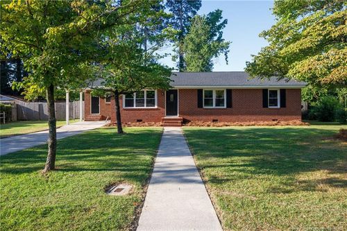 110 Rosewood Dr, Lumberton, NC, 28358-2753 | Card Image