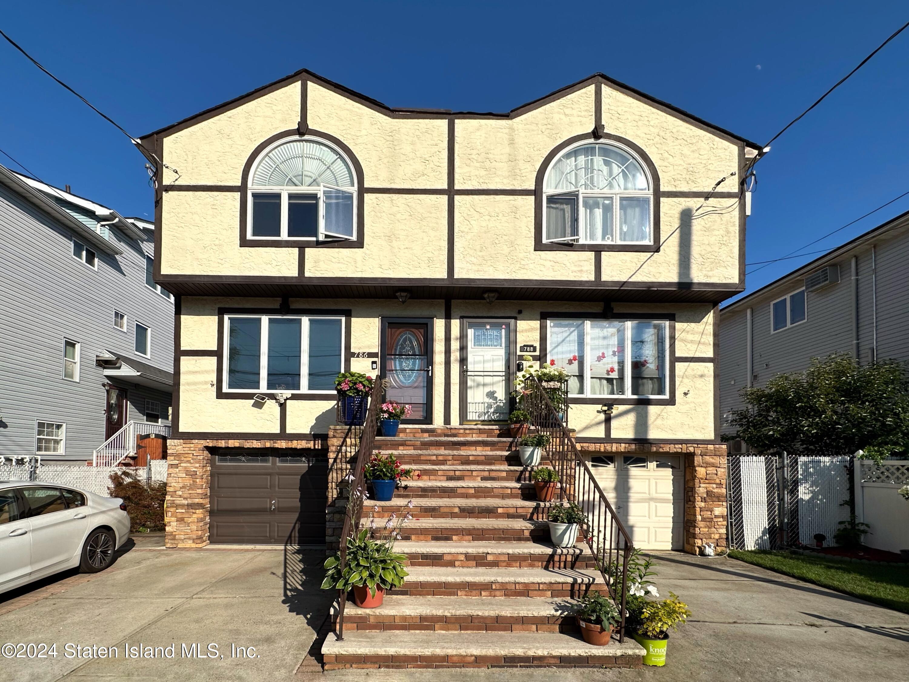 Nugent Ave, Staten Island, NY 10306