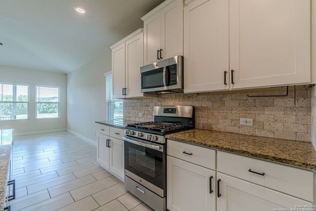 221 Treble Knl, House other with 4 bedrooms, 3 bathrooms and null parking in Spring Branch TX | Image 20