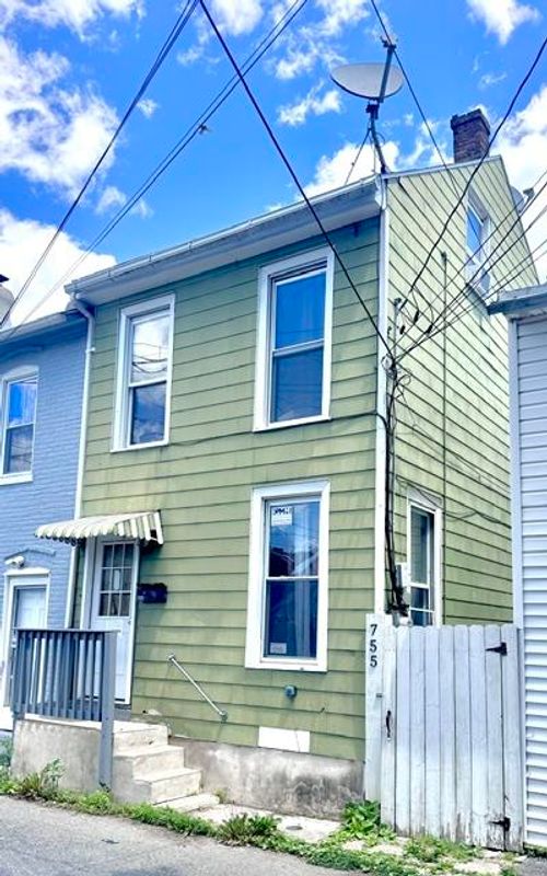 755 N Nagle Street, Allentown City, PA, 18102 | Card Image
