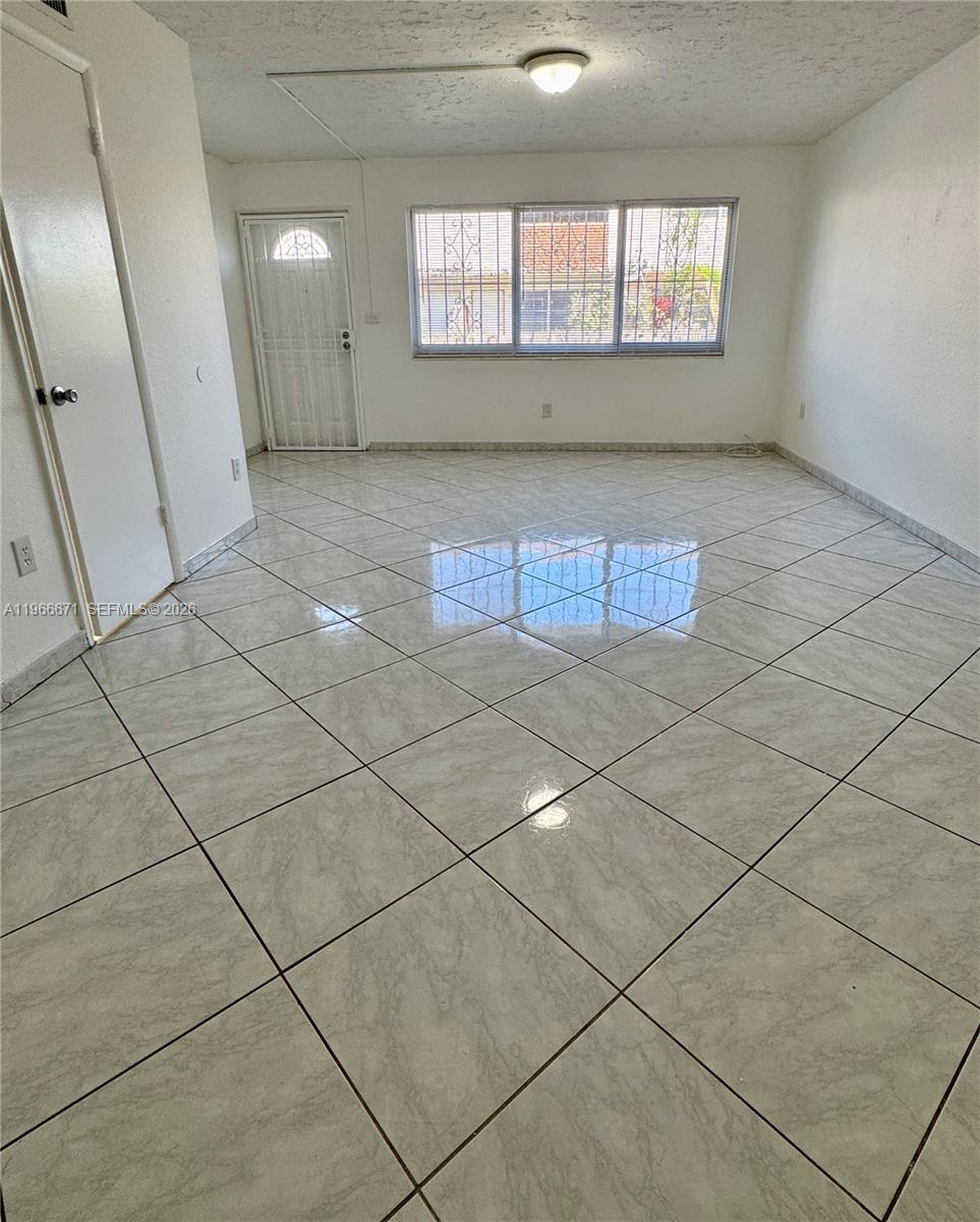Residential Lease in Miami 4