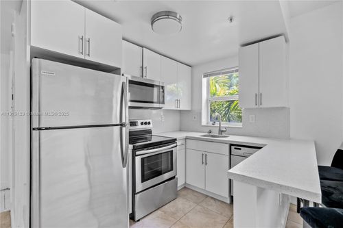 apt-306-1542 Drexel Ave, Miami Beach, FL, 33139-7942 | Card Image