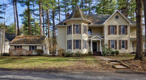 5 Sicada St, Saratoga Springs, NY, 12866-8707 | Card Image