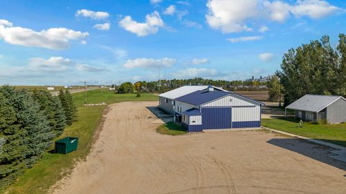 36275 Us Highway 12, Ipswich, SD, 57451-6417 | Card Image