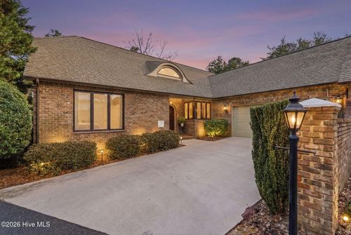 3 Sodbury Ct, Pinehurst, NC, 28374-6707 | Card Image