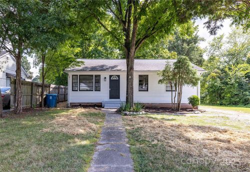 413 Ackert Ave, Salisbury, NC, 28144-3109 | Card Image