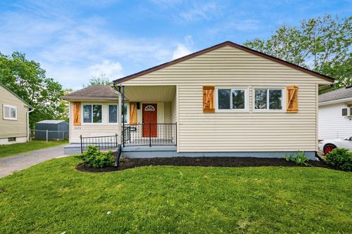 3573 Liv Moor Dr, Columbus, OH, 43227-3572 | Card Image