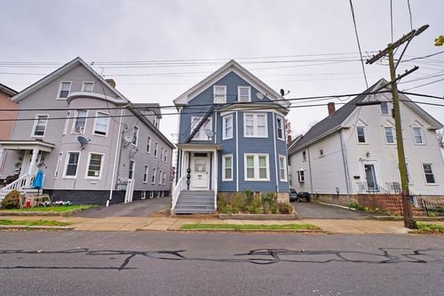 324 Cottage St, New Bedford, MA, 02740-5268 | Card Image