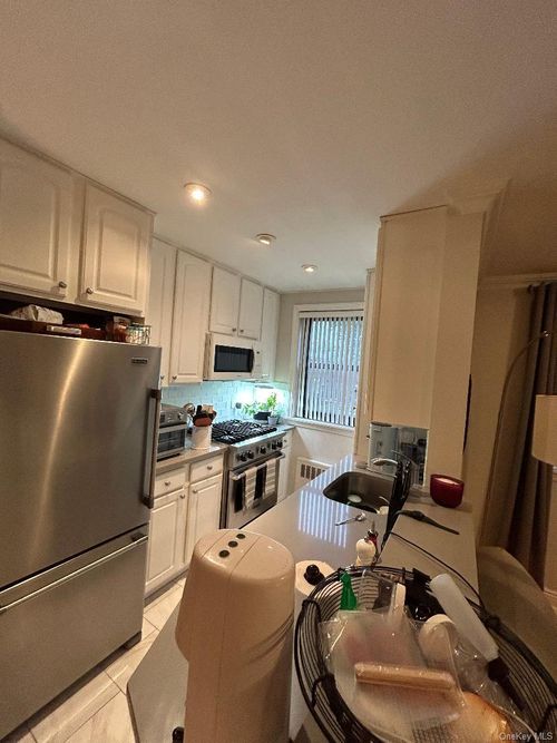 2-170-199 19th Ave, Whitestone, NY, 11357-3312 | Card Image