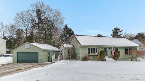 16 Laurel Pines Drive, Gorham, ME, 04038 | Card Image