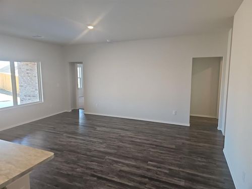 6133 Bradford Pear Ln, Edmond, OK, 73034-4373 | Card Image