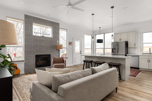 6844 La Concha Pass, Austin, TX, 78749-4253 | Card Image