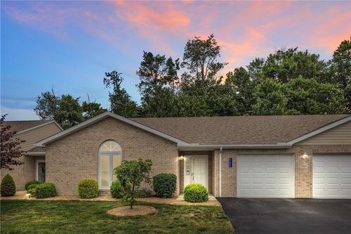 565 Sunview Cir, Latrobe, PA, 15650-3592 | Card Image