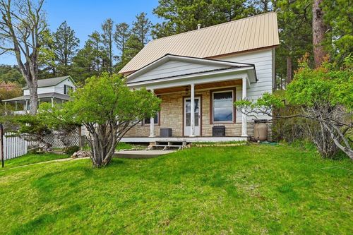 640 Washington Street, lead, SD, 57754 | Card Image