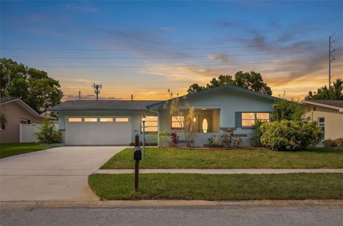 965 Santa Monica Dr, DUNEDIN, FL, 34698-4434 | Card Image